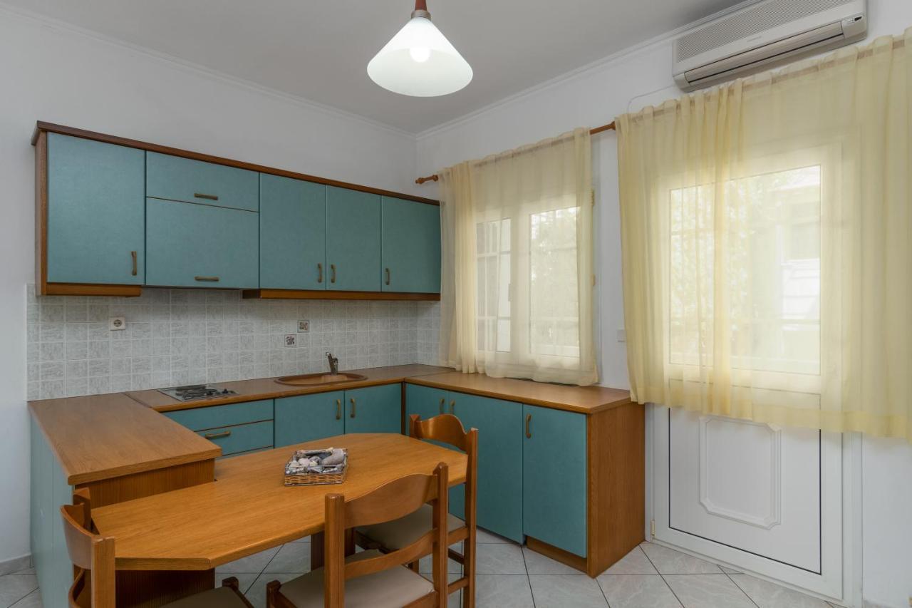 Tina'S Apartments Adamantas  ภายนอก รูปภาพ