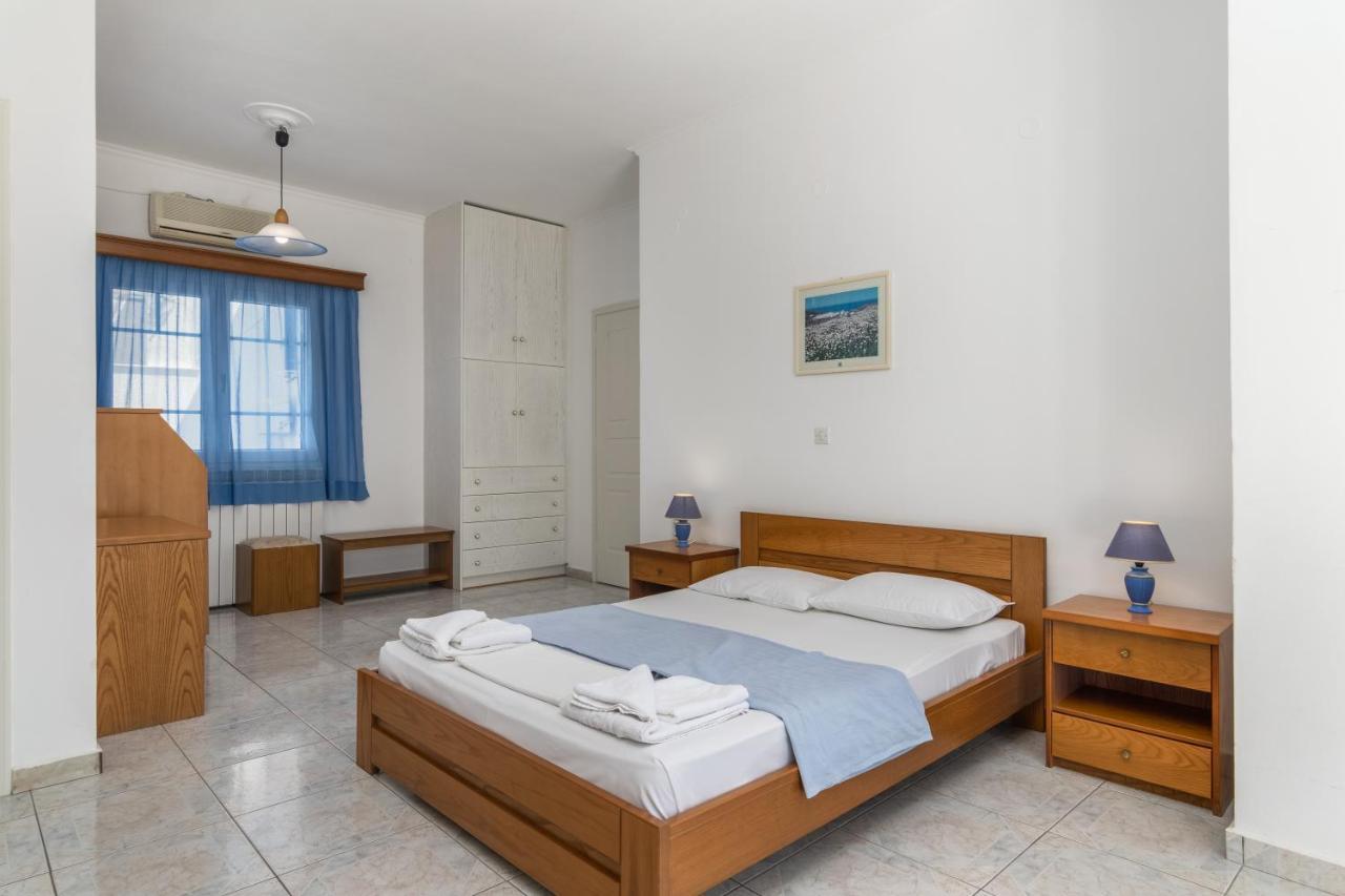 Tina'S Apartments Adamantas  ภายนอก รูปภาพ