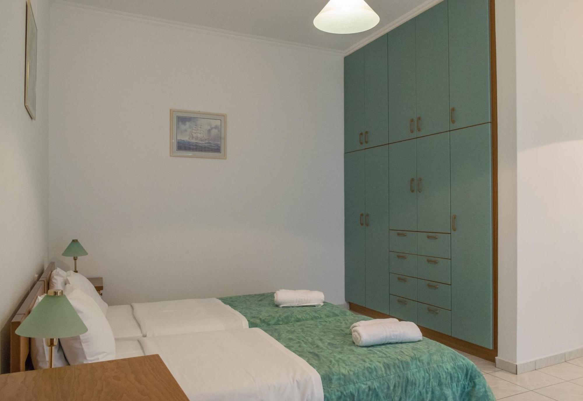 Tina'S Apartments Adamantas  ห้อง รูปภาพ