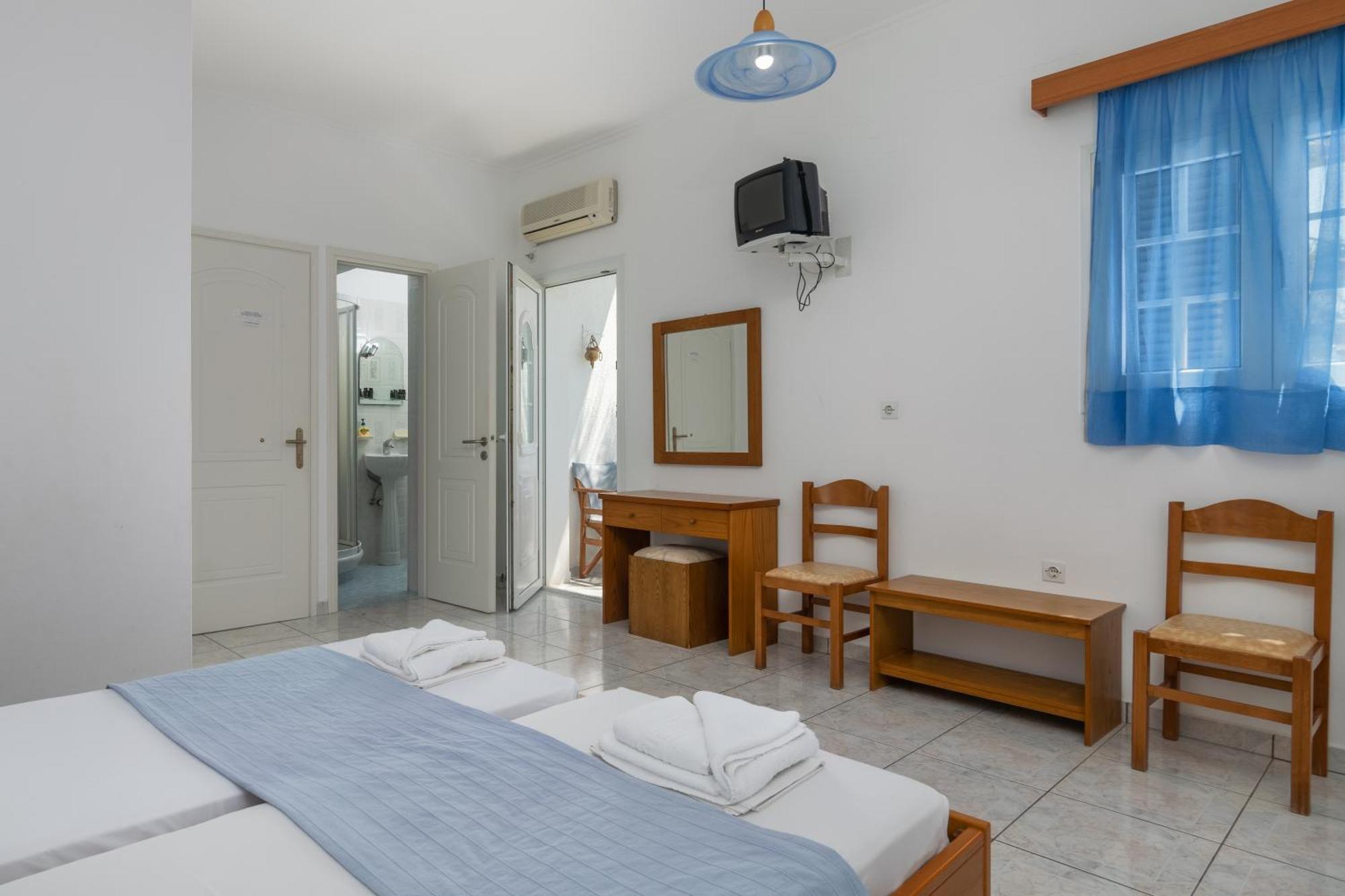 Tina'S Apartments Adamantas  ห้อง รูปภาพ