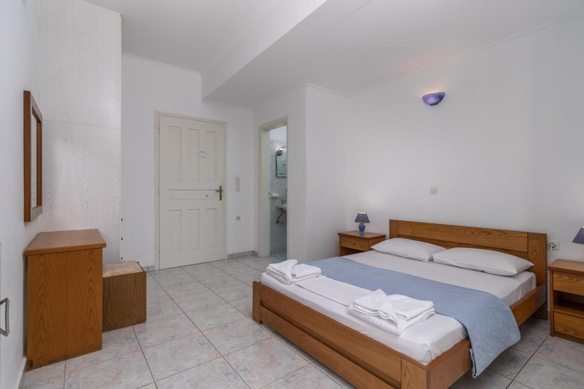 Tina'S Apartments Adamantas  ห้อง รูปภาพ