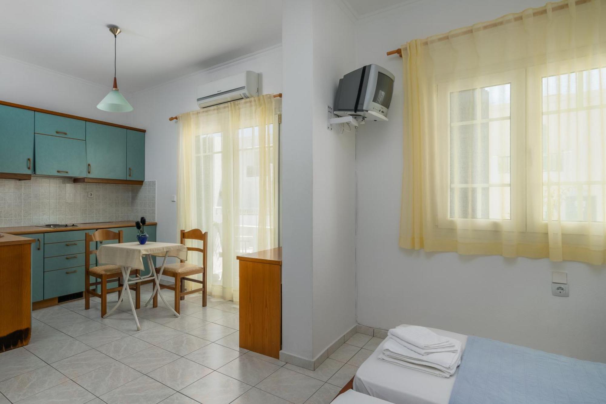 Tina'S Apartments Adamantas  ห้อง รูปภาพ